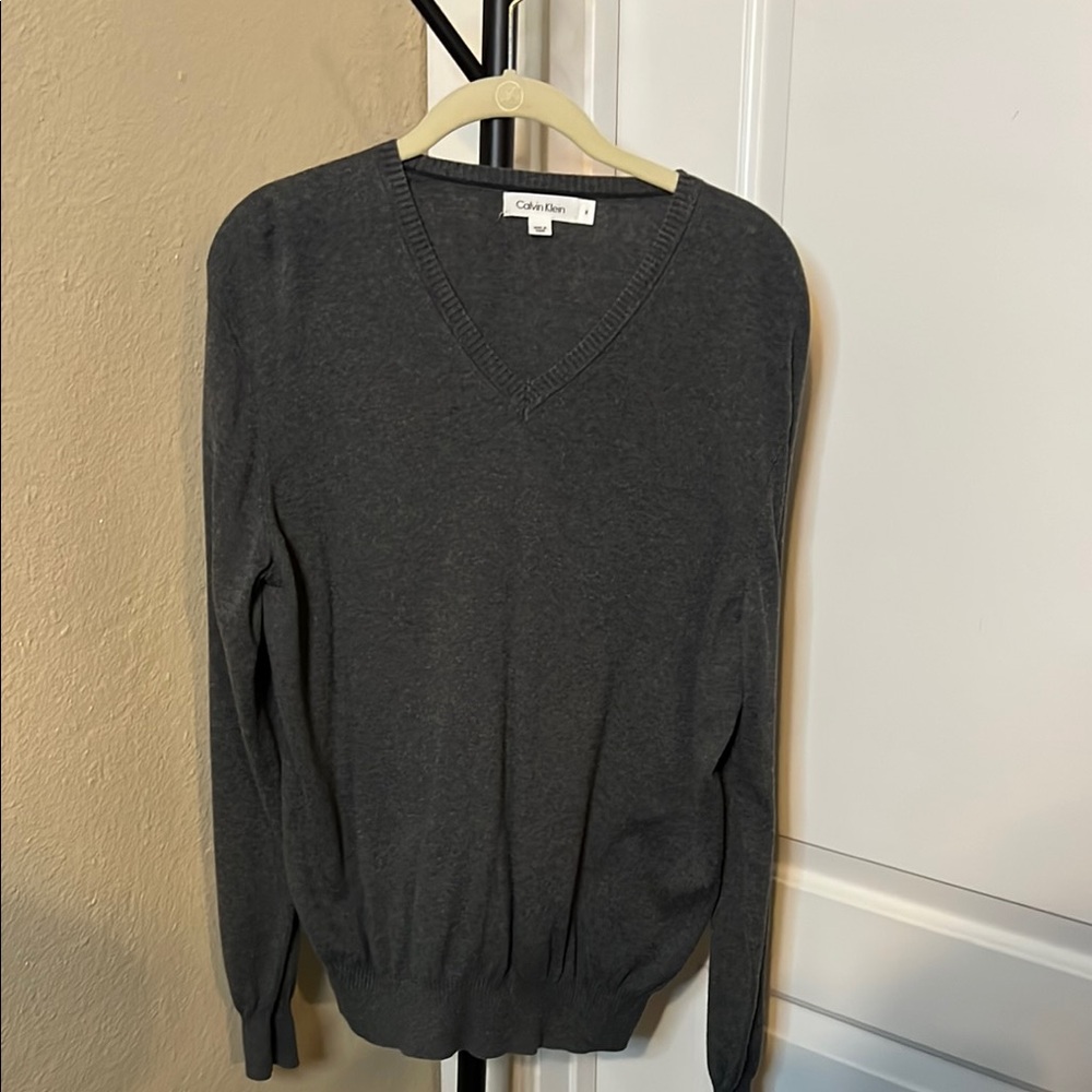 Calvin Klein Gray V-Neck Sweater Timeless Style